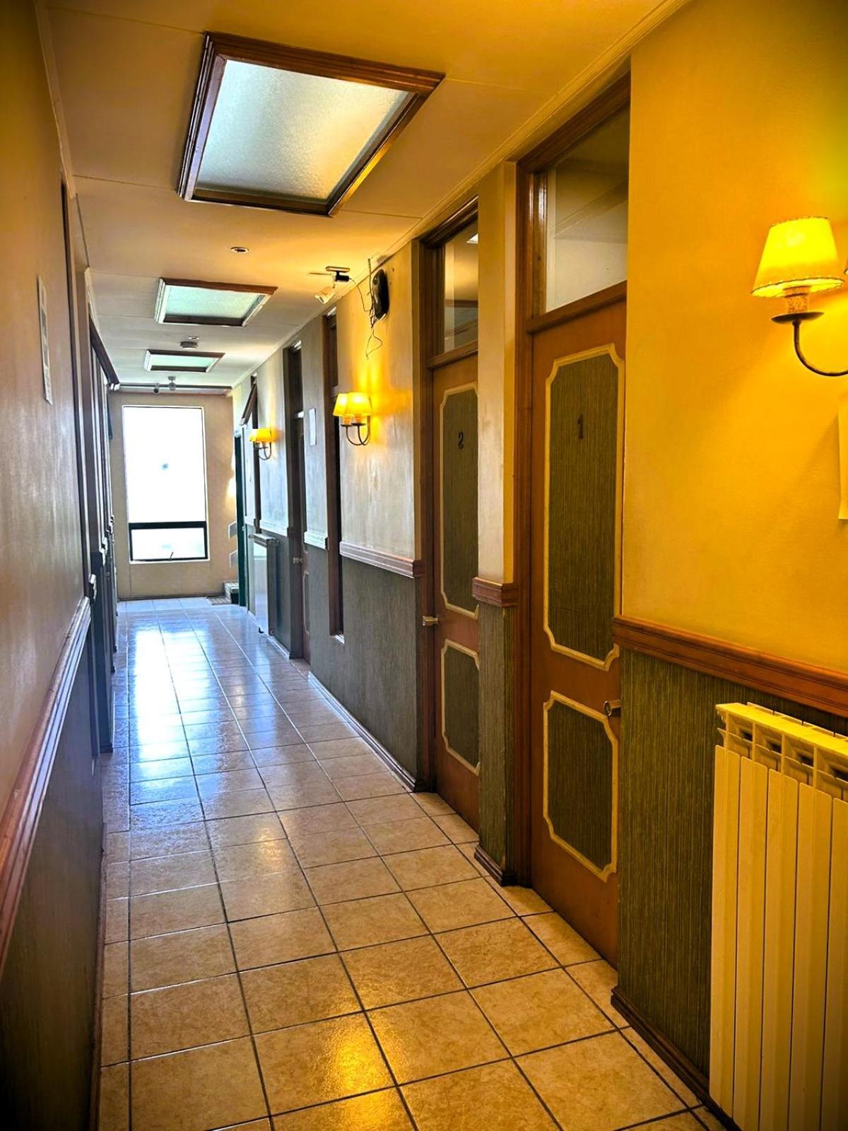 Hostal Don Guillermo Puerto Natales Exteriör bild